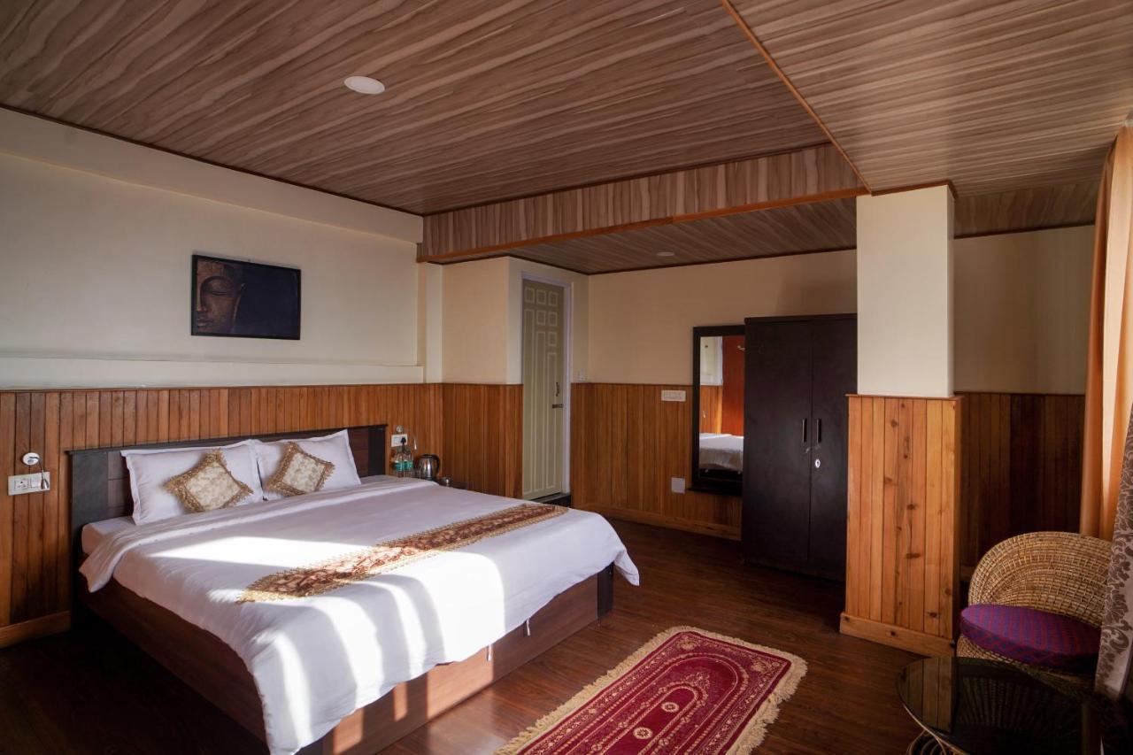 Hotel Hill Queen Near Sherpa Gumba Darjeeling Mall 5 Min Couple Friendly Exterior foto